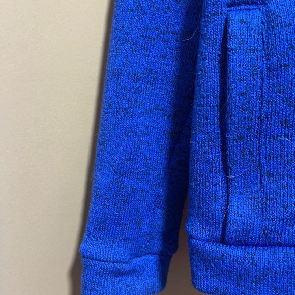 Women’s O’Neill fleece sweater. - Picture 3 of 4